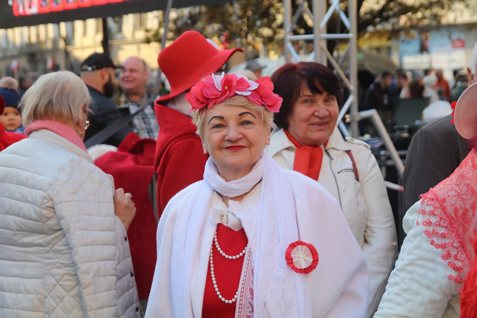 Na legnickim rynku trwa Piknik Patriotyczny