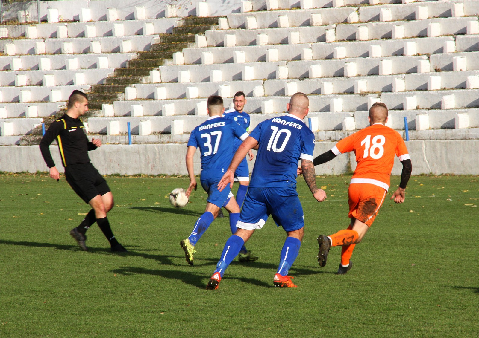 Klasa okręgowa: Konfeks Legnica	- Płomień Radwanice 3:1