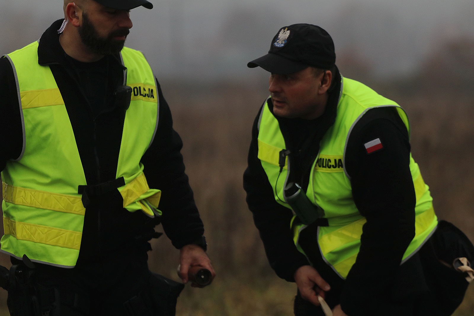 Wielkie policyjne manewry odbyły się na legnickim lotnisku