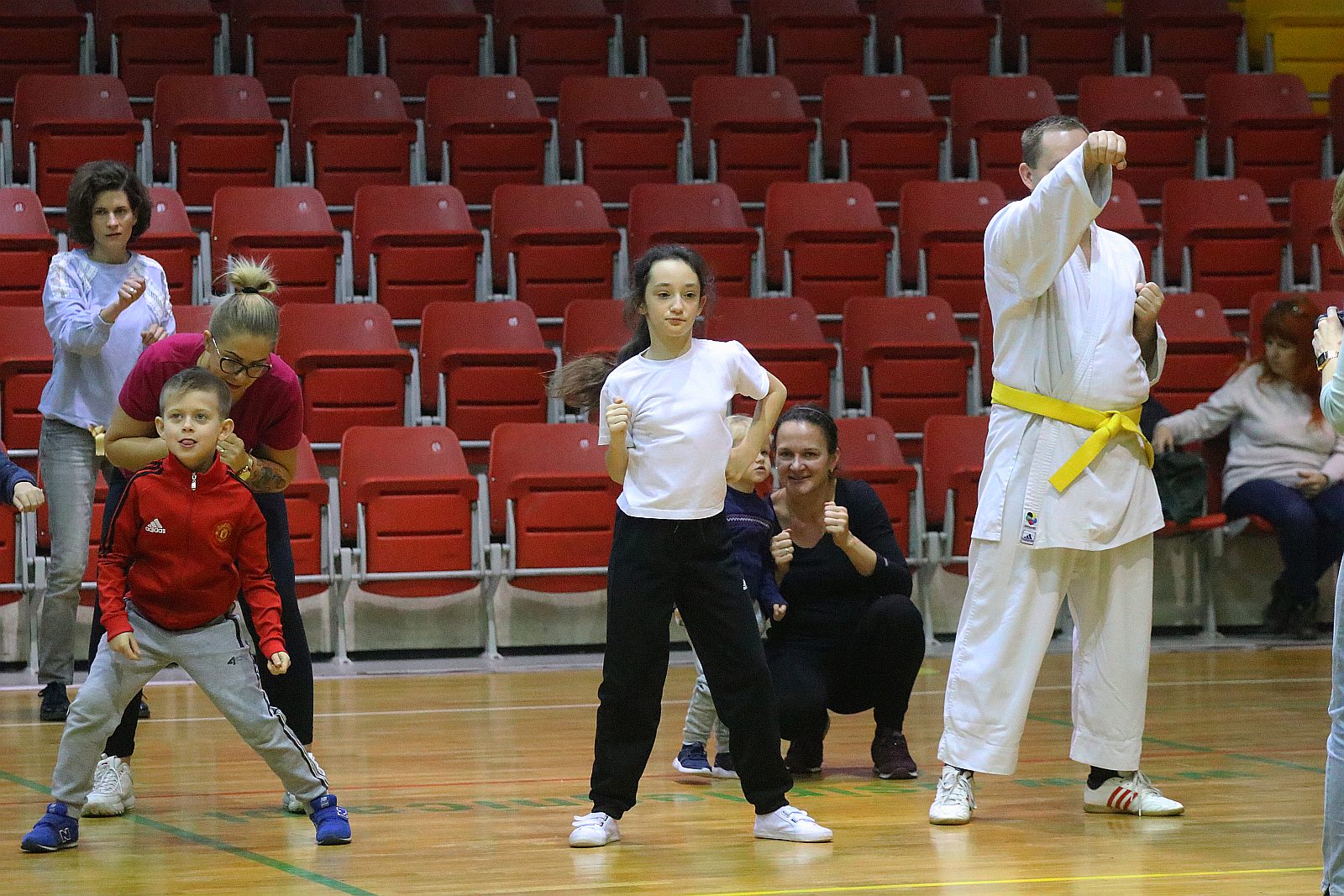 „Karate – samoobrona dla małego i dużego” w hali przy Lotniczej