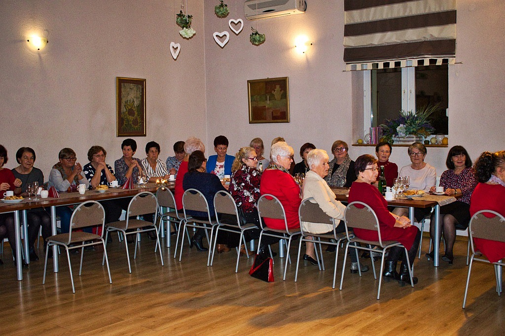 Prochowiccy seniorzy bawili się z okazji swojego święta