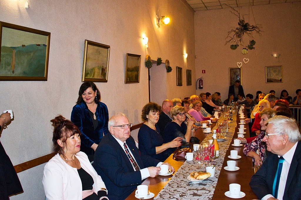 Prochowiccy seniorzy bawili się z okazji swojego święta