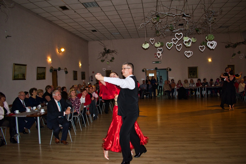 Prochowiccy seniorzy bawili się z okazji swojego święta