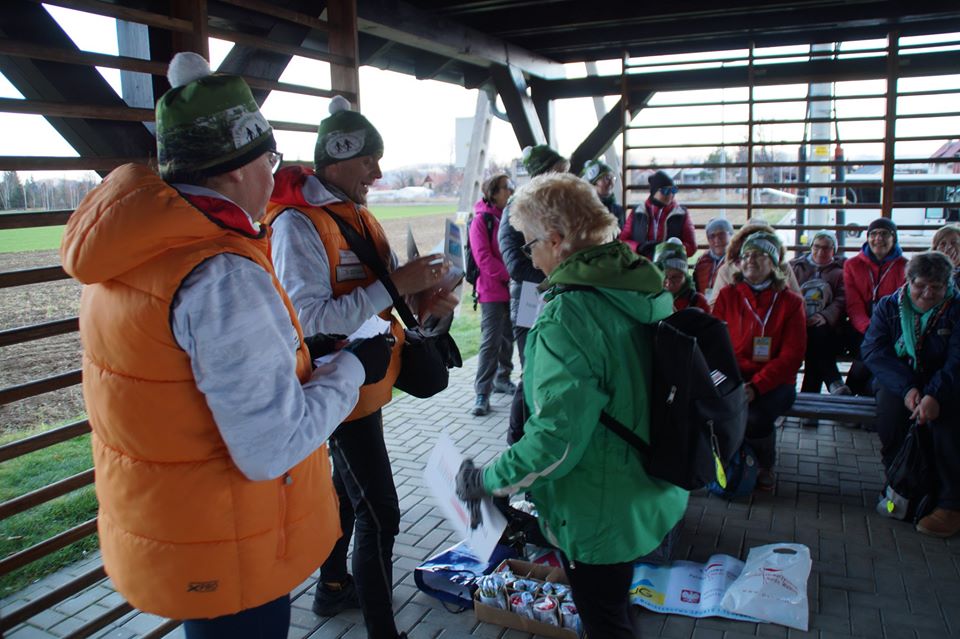 ABC Nordic Walking na szczycie góry Chojnik w Karkonoszach
