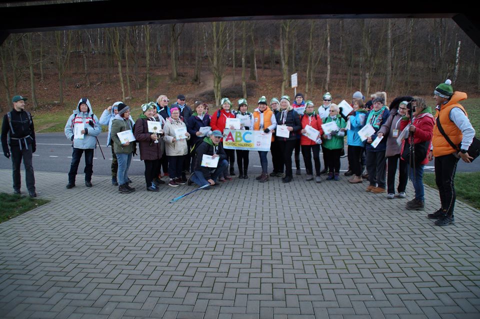 ABC Nordic Walking na szczycie góry Chojnik w Karkonoszach