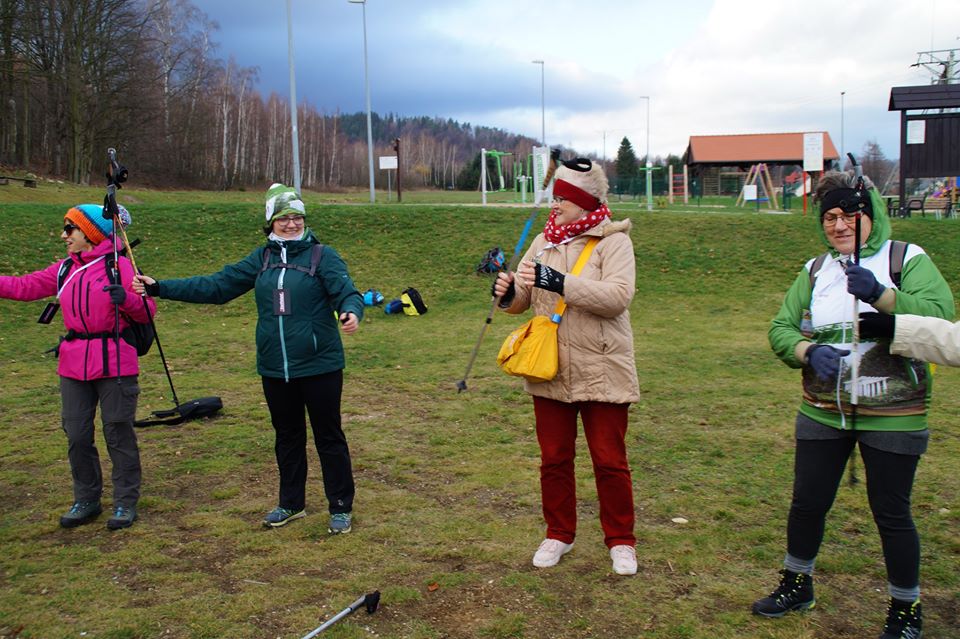 ABC Nordic Walking na szczycie góry Chojnik w Karkonoszach