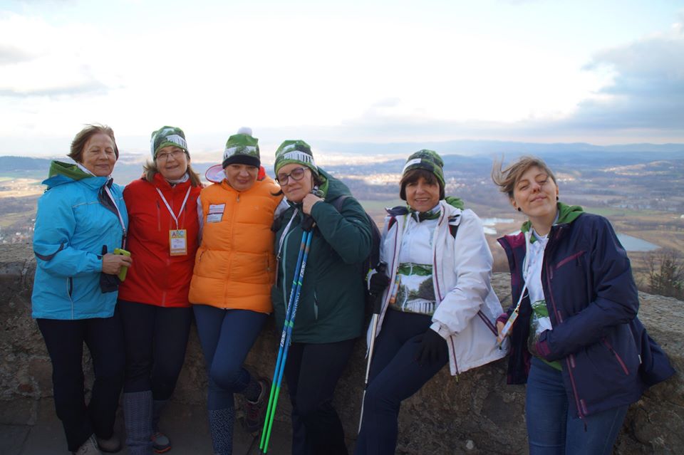 ABC Nordic Walking na szczycie góry Chojnik w Karkonoszach