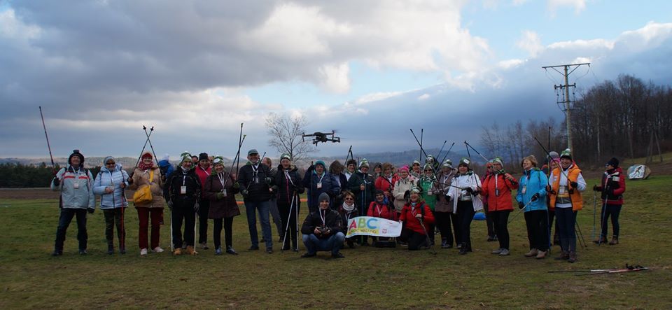 ABC Nordic Walking na szczycie góry Chojnik w Karkonoszach