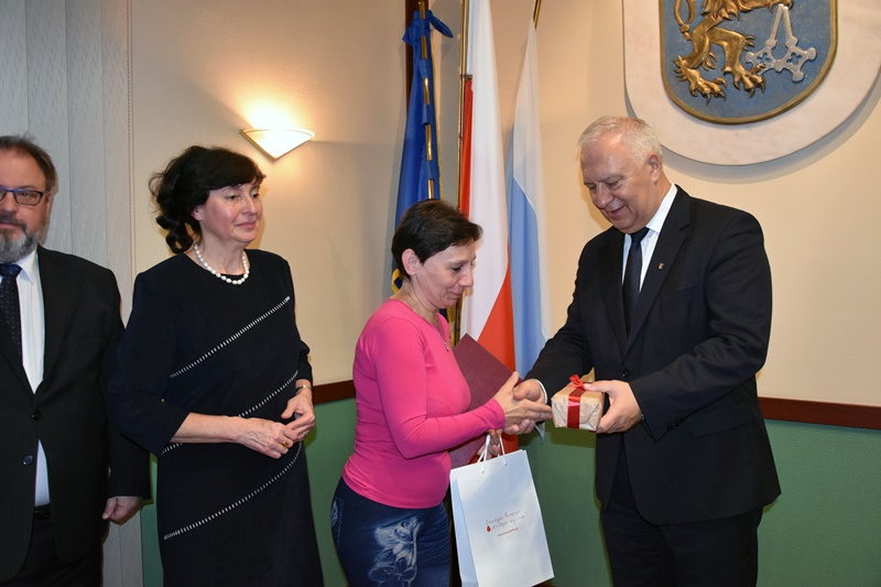 Prezydent gościł honorowych dawców krwi w dniu ich święta