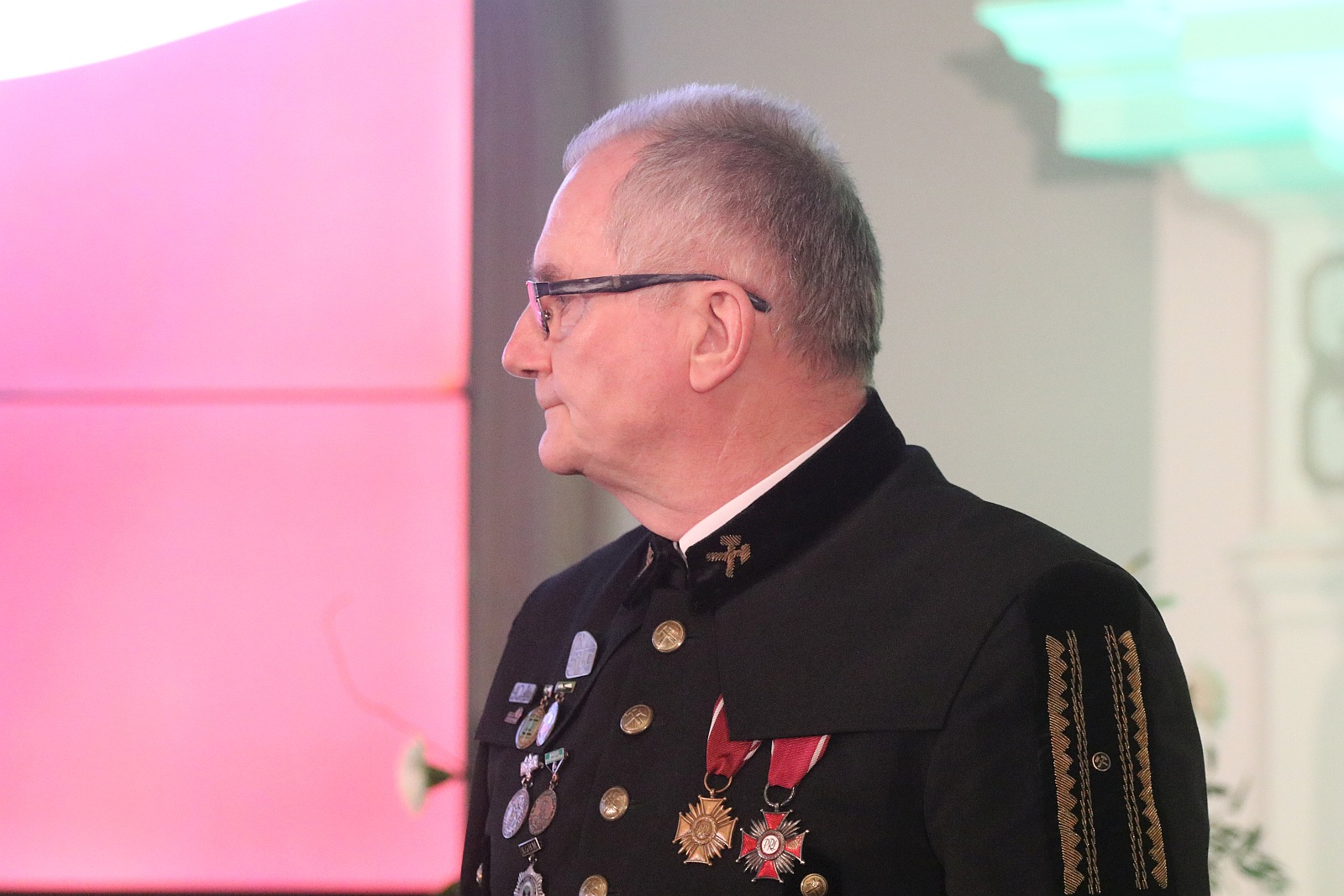 Odznaczenia z okazji Barbórki dla pracowników KGHM Zanam