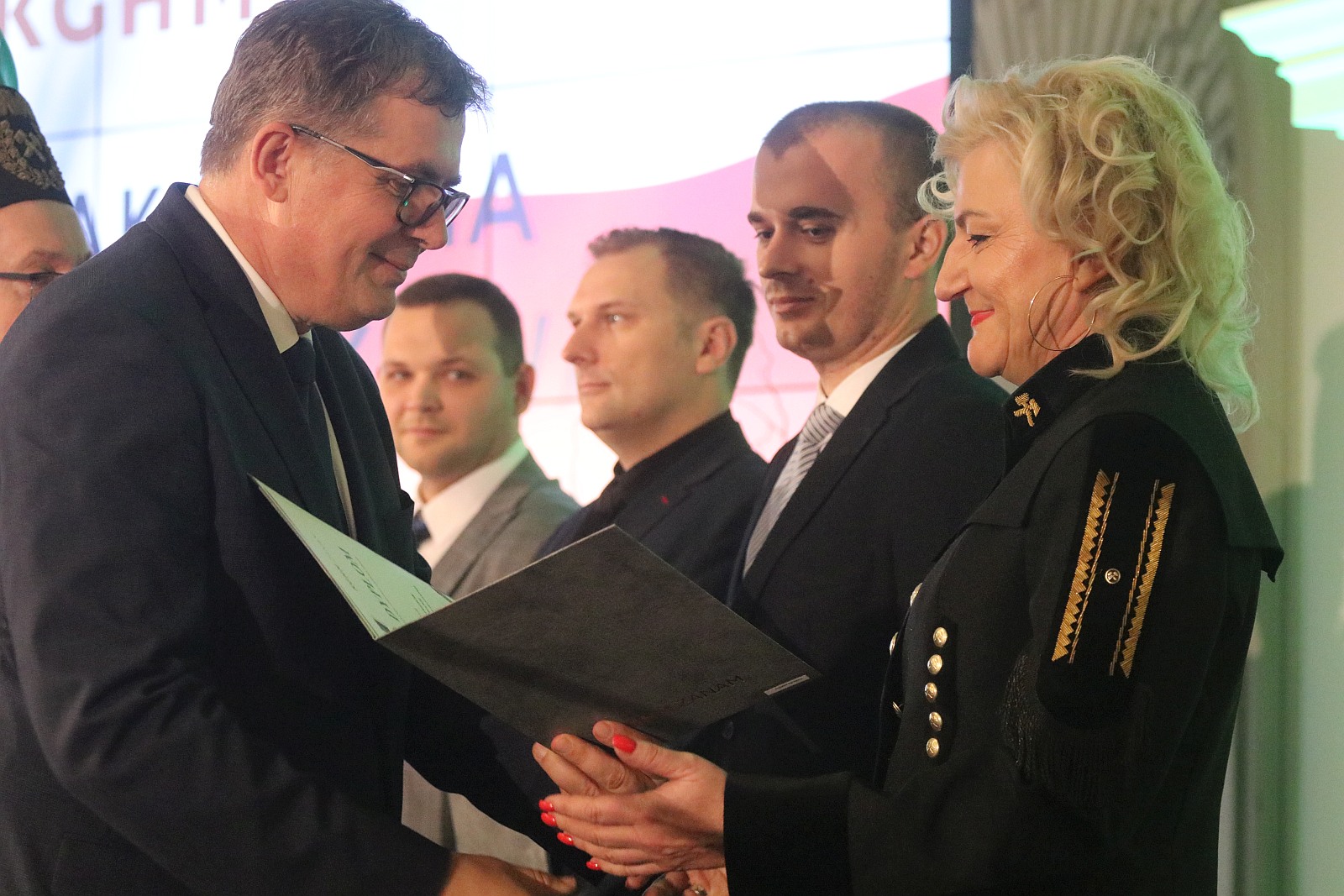 Odznaczenia z okazji Barbórki dla pracowników KGHM Zanam