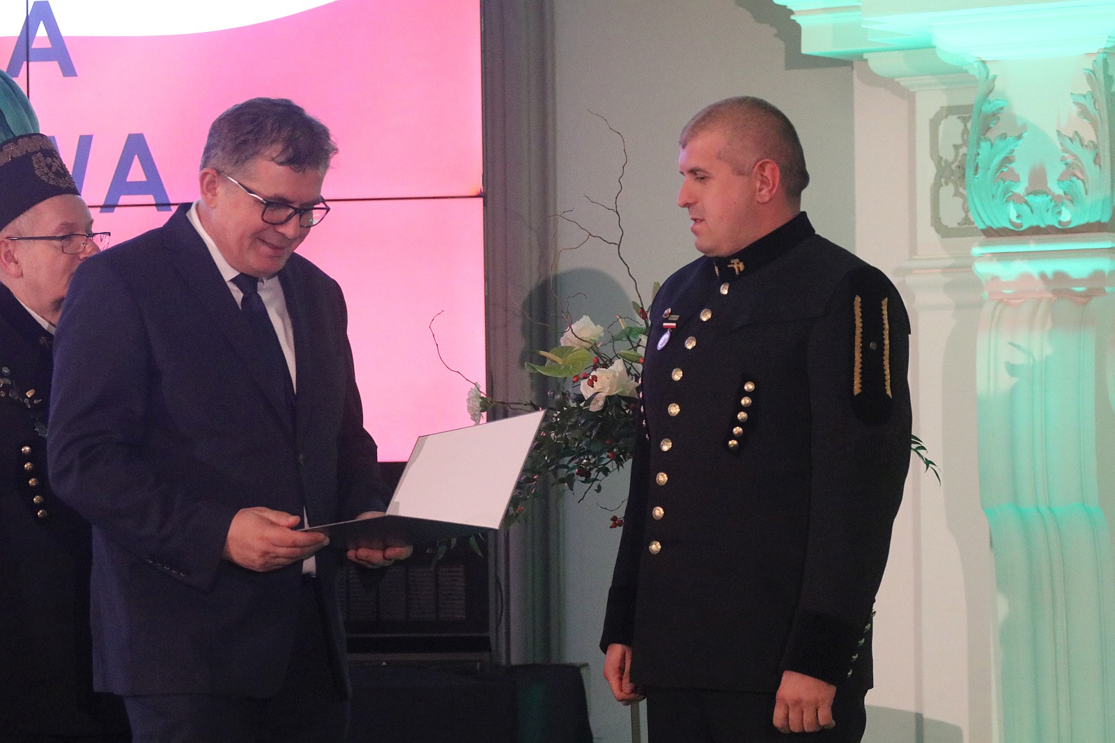 Odznaczenia z okazji Barbórki dla pracowników KGHM Zanam