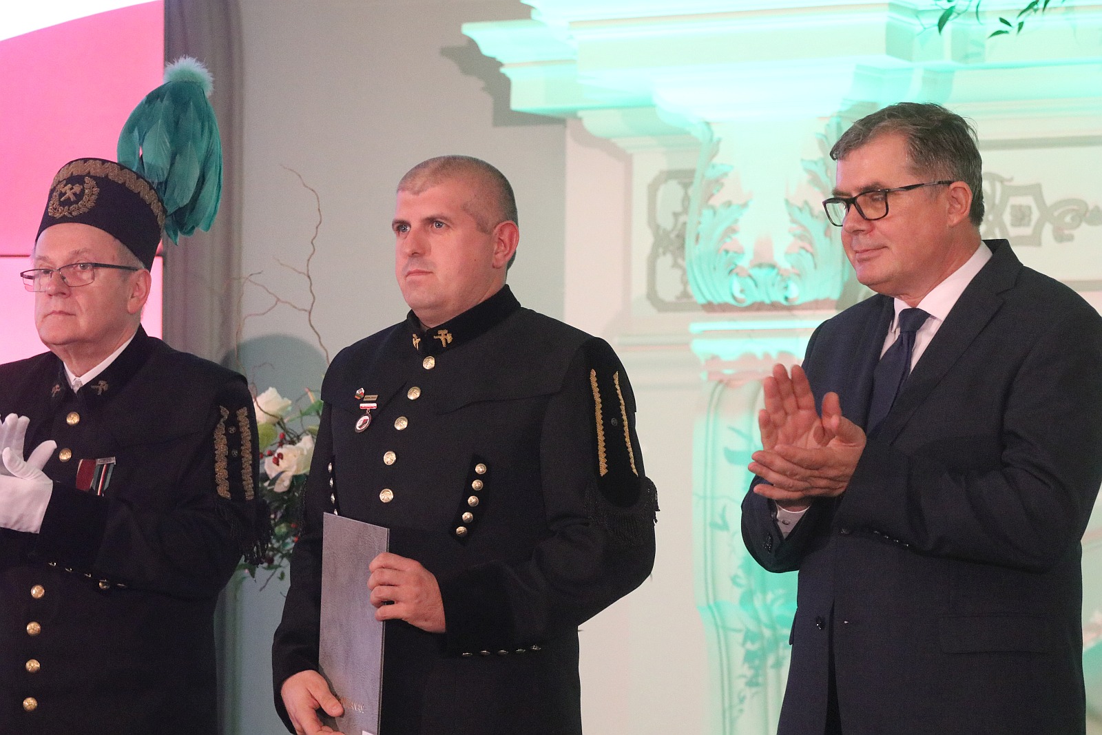 Odznaczenia z okazji Barbórki dla pracowników KGHM Zanam