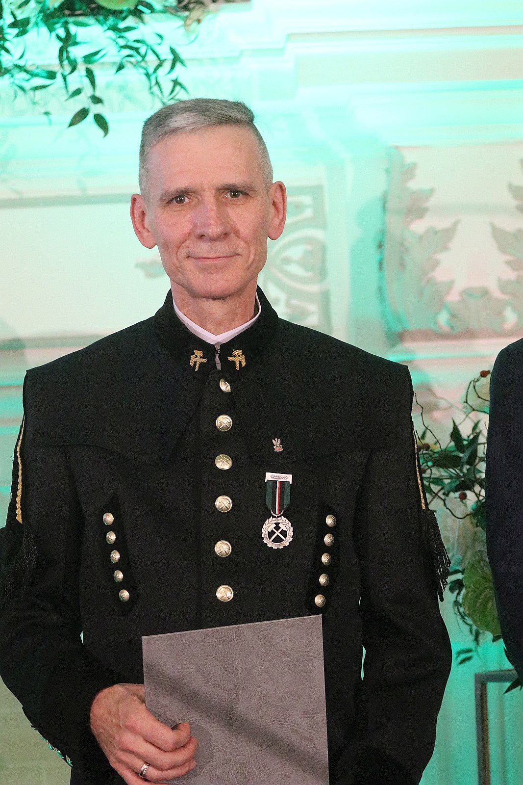 Odznaczenia z okazji Barbórki dla pracowników KGHM Zanam