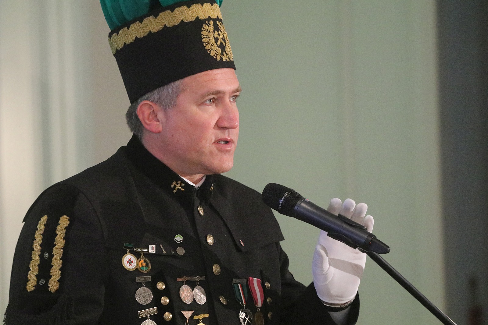 Odznaczenia z okazji Barbórki dla pracowników KGHM Zanam