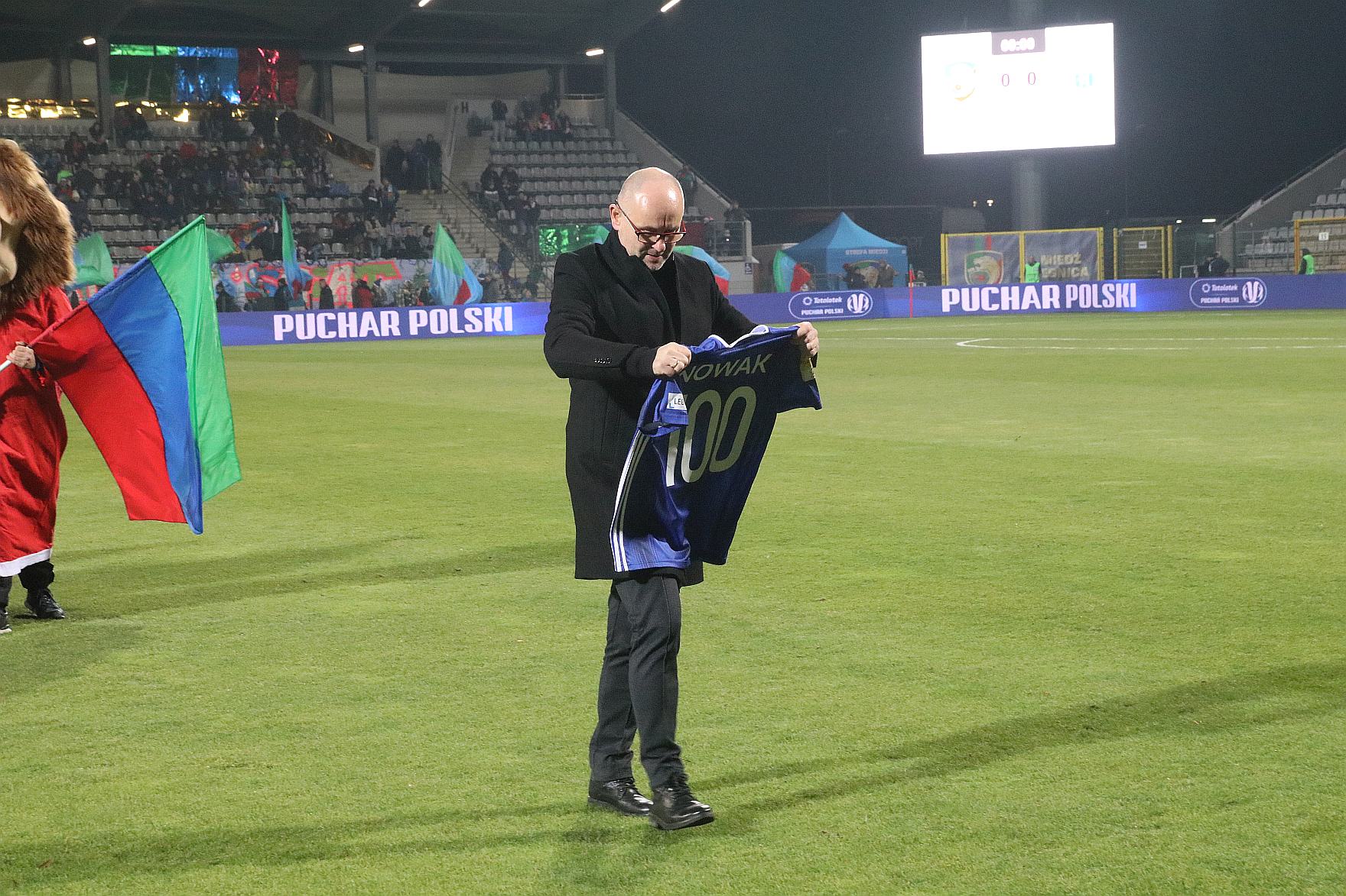 Miedź po karnych wyeliminowała z Pucharu Polski Stomil