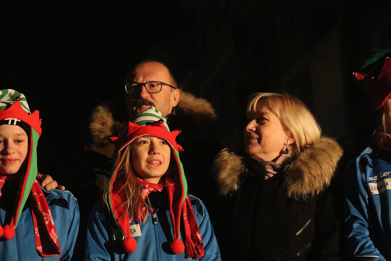 Tłumy legniczan na inauguracji świątecznego oświetlenia