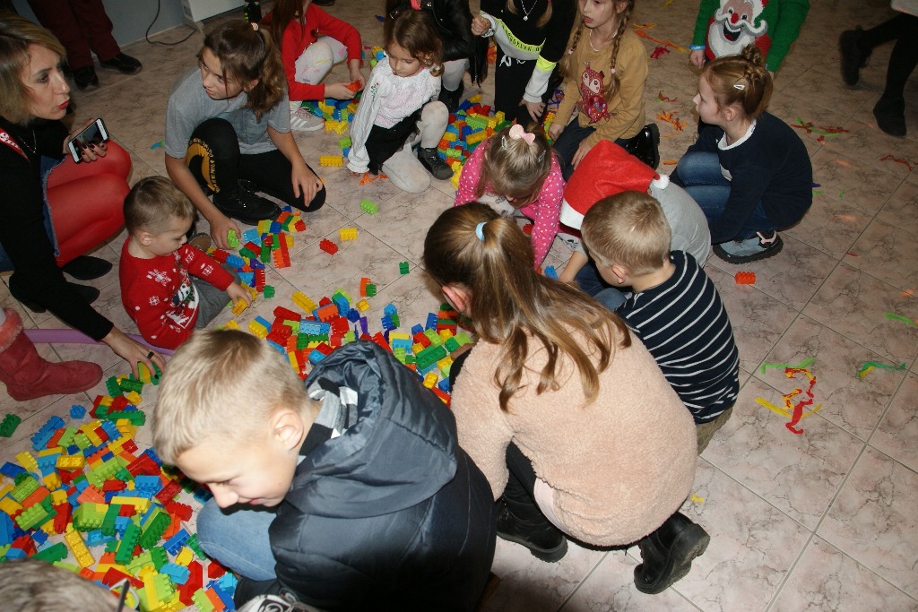 Święty Mikołaj zakończył wizytę w gminie Kunice