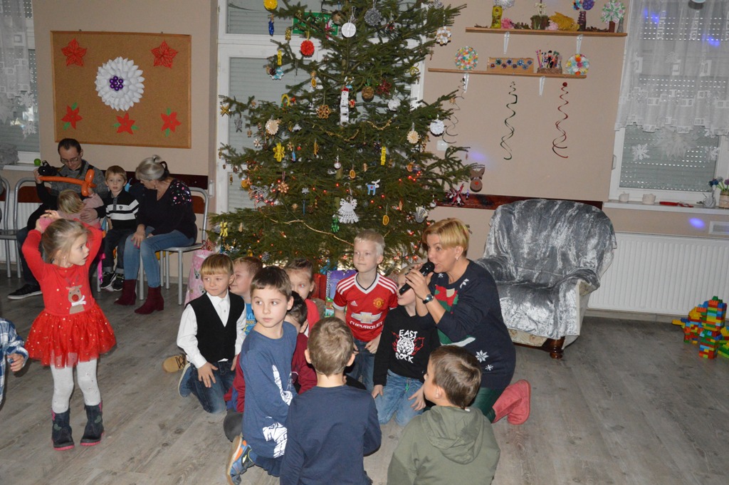 Święty Mikołaj zakończył wizytę w gminie Kunice
