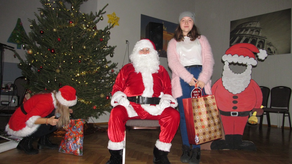 Święty Mikołaj zakończył wizytę w gminie Kunice