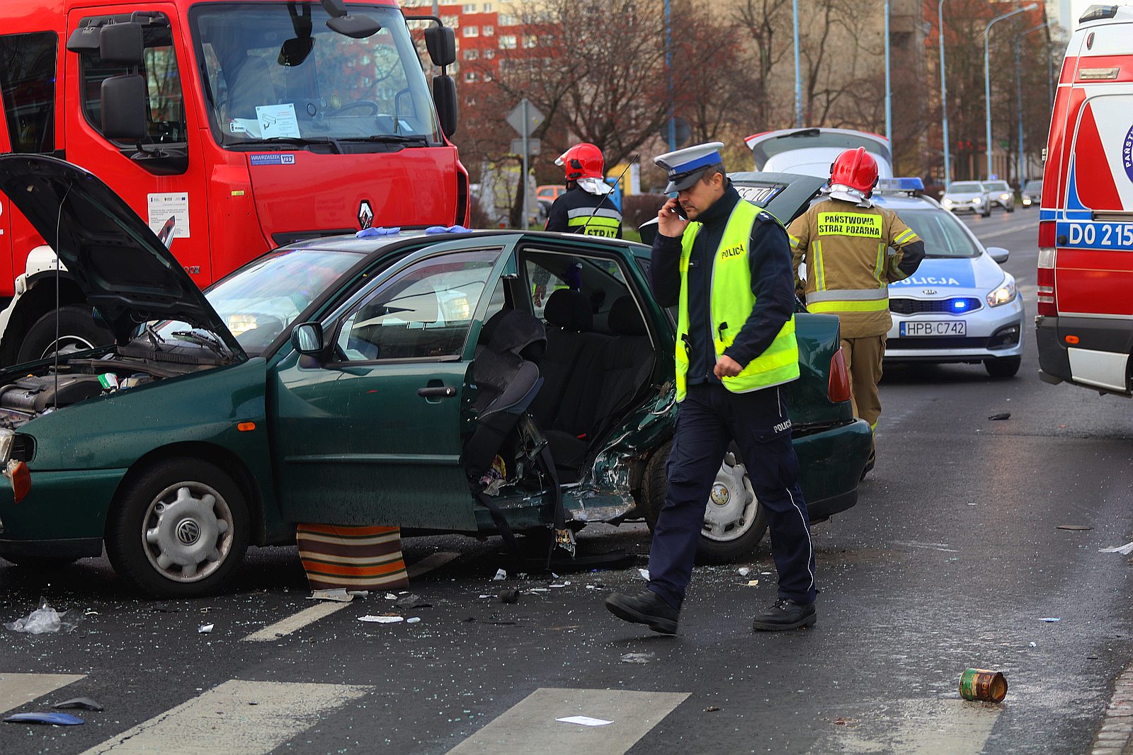 Trzy osoby ranne w wypadku na Wrocławskiej. Sprawca pijany