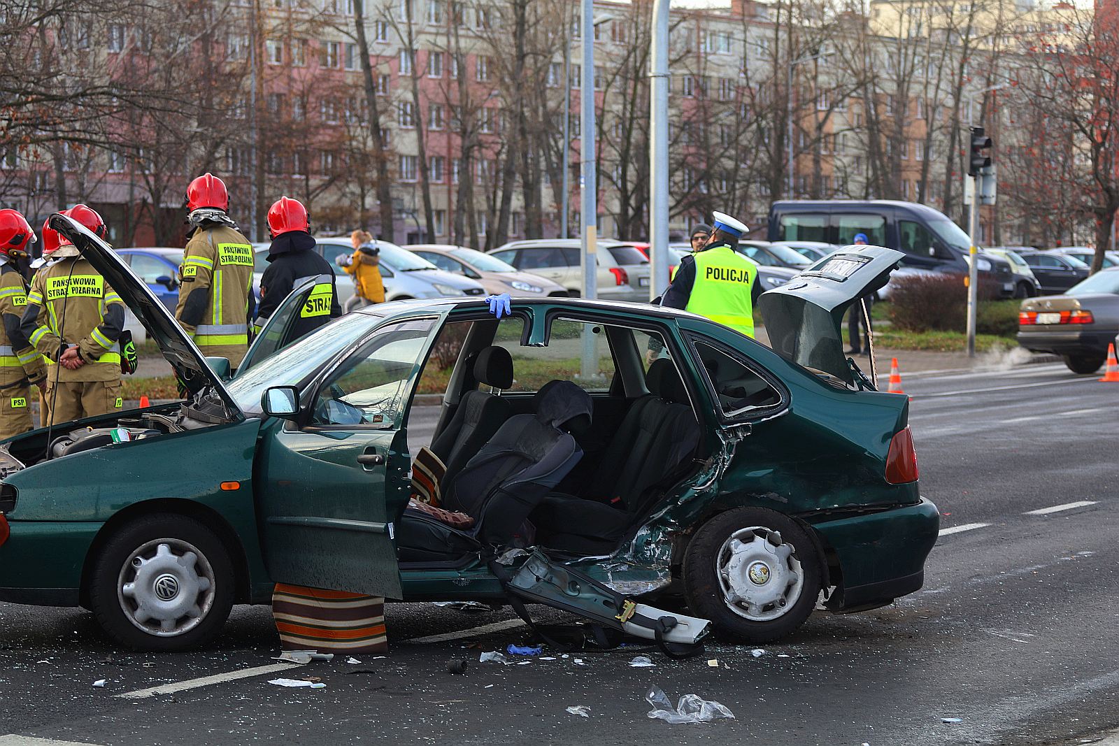 Trzy osoby ranne w wypadku na Wrocławskiej. Sprawca pijany