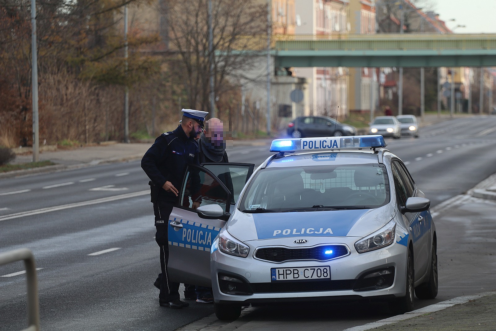 Trzy osoby ranne w wypadku na Wrocławskiej. Sprawca pijany