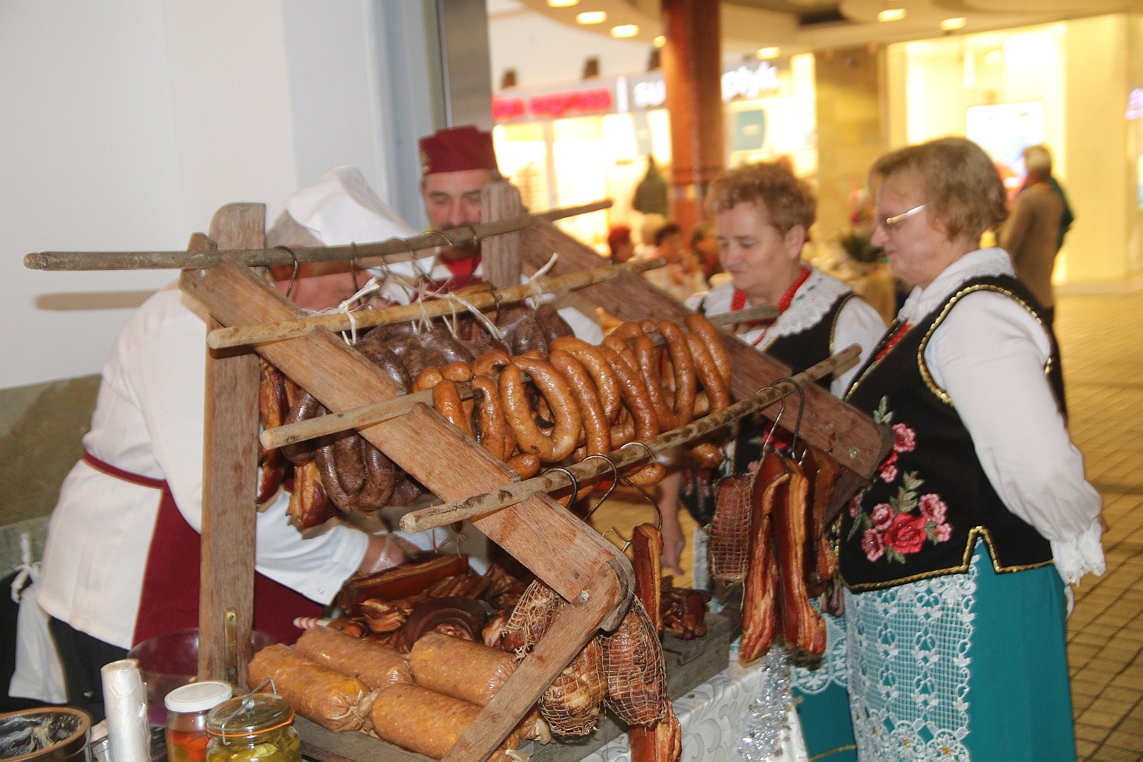 Trwa Jarmark Bożonarodzeniowy w Galerii Piastów