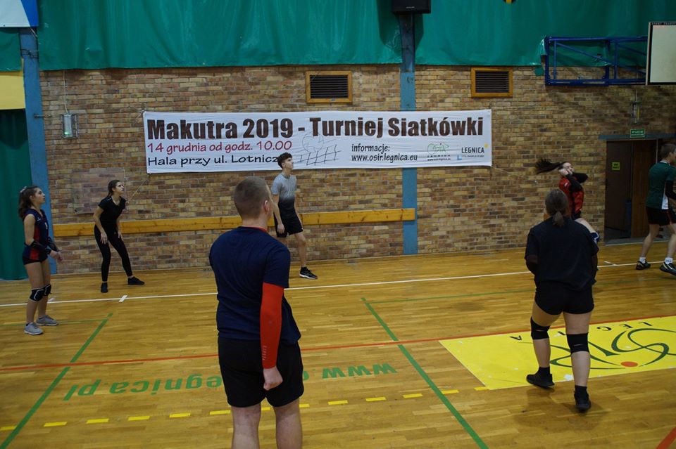 Legnicki OSiR zorganizował doroczny turniej siatkarski