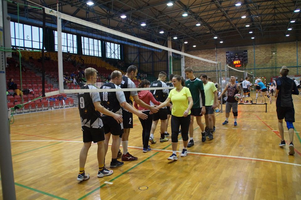 Legnicki OSiR zorganizował doroczny turniej siatkarski