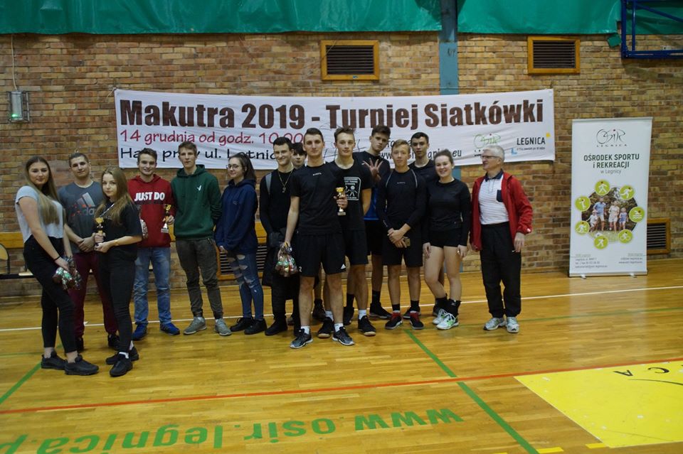 Legnicki OSiR zorganizował doroczny turniej siatkarski