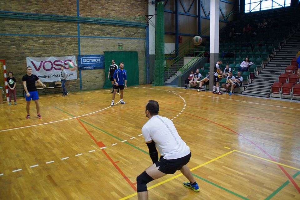 Legnicki OSiR zorganizował doroczny turniej siatkarski