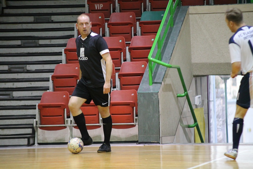 Legnicka Liga Halowa: Wielka czwórka nadal na prowadzeniu