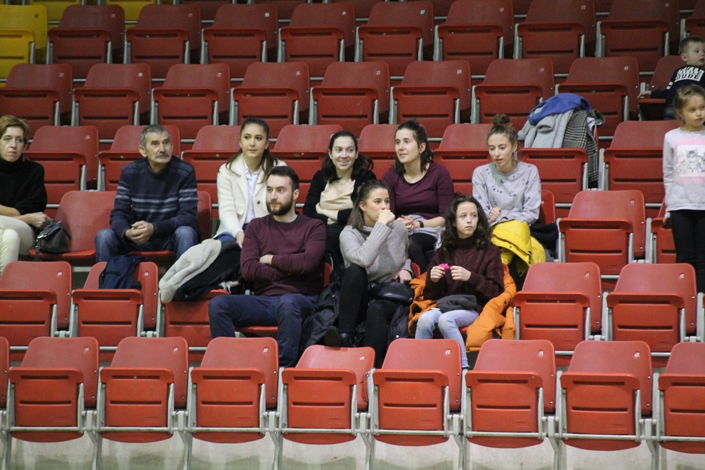 Legnicka Liga Halowa: Wielka czwórka nadal na prowadzeniu