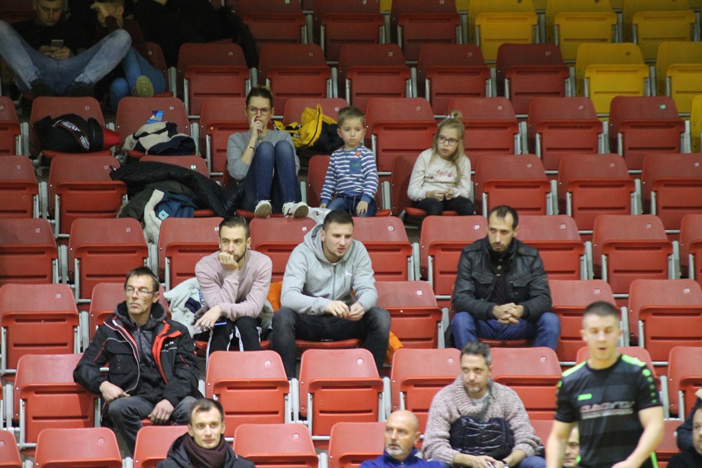 Legnicka Liga Halowa: Wielka czwórka nadal na prowadzeniu