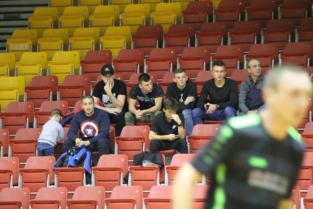 Legnicka Liga Halowa: Wielka czwórka nadal na prowadzeniu