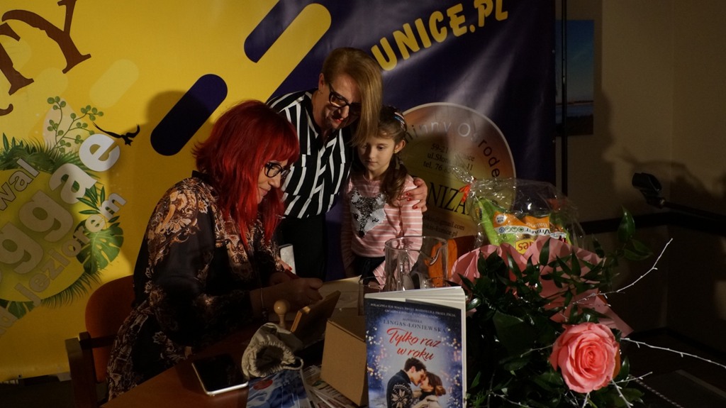 Spotkanie autorskie z Agnieszką Lingas - Łoniewską
