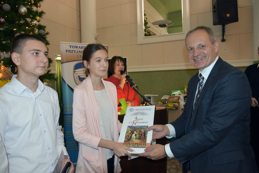TPD nagrodziło najpiękniejsze szopki i stroiki bożonarodzeniowe