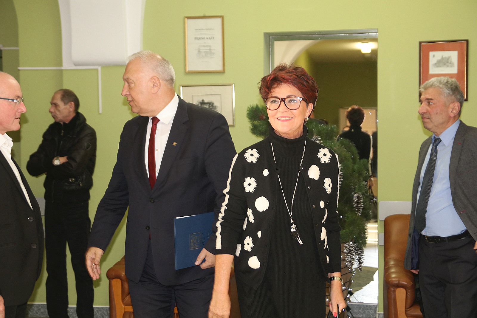 Jolanta Kwaśniewska otworzyła kącik dla seniorów