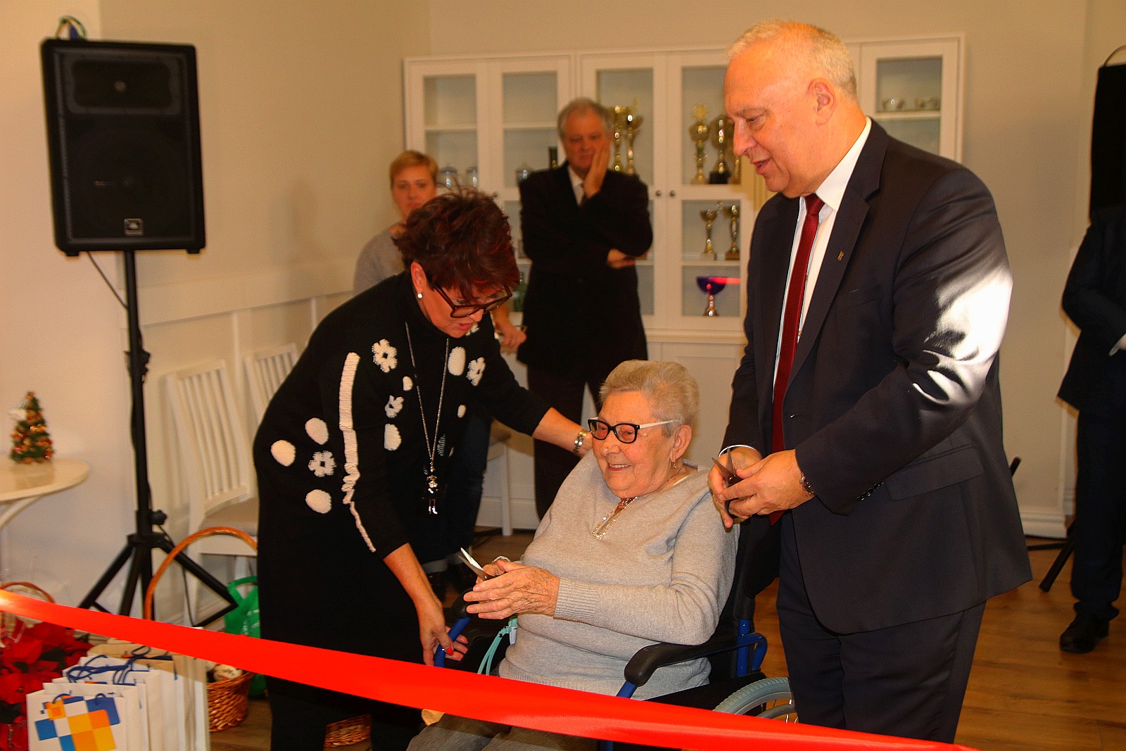 Jolanta Kwaśniewska otworzyła kącik dla seniorów