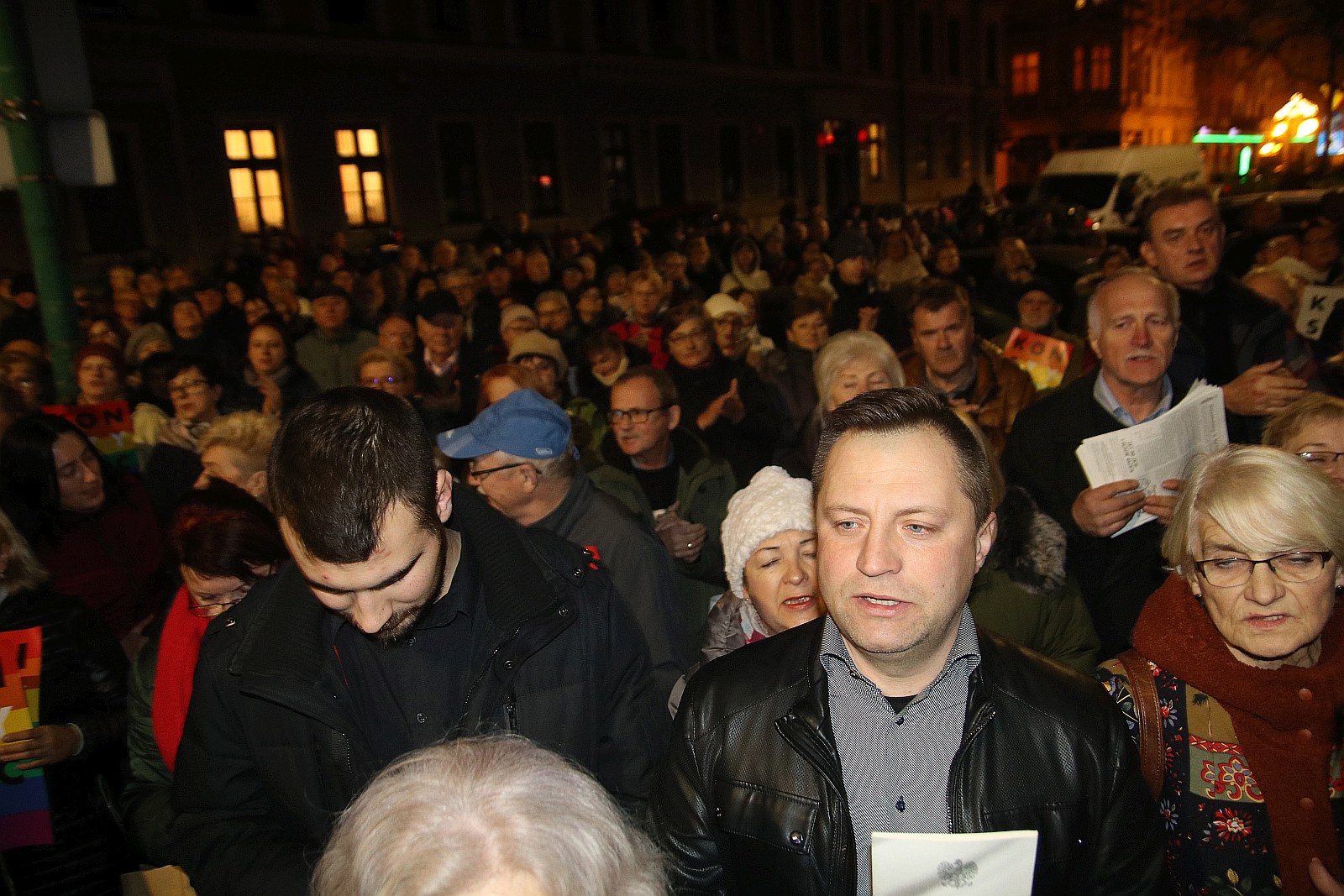 Dzisiaj sądy-jutro Ty. Legniczanie manifestowali w obronie sądów