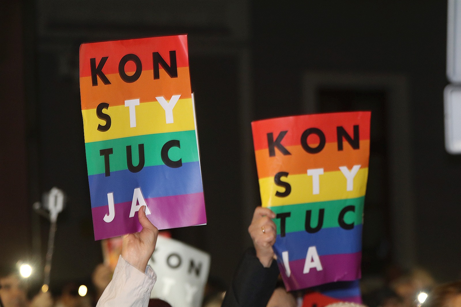 Dzisiaj sądy-jutro Ty. Legniczanie manifestowali w obronie sądów
