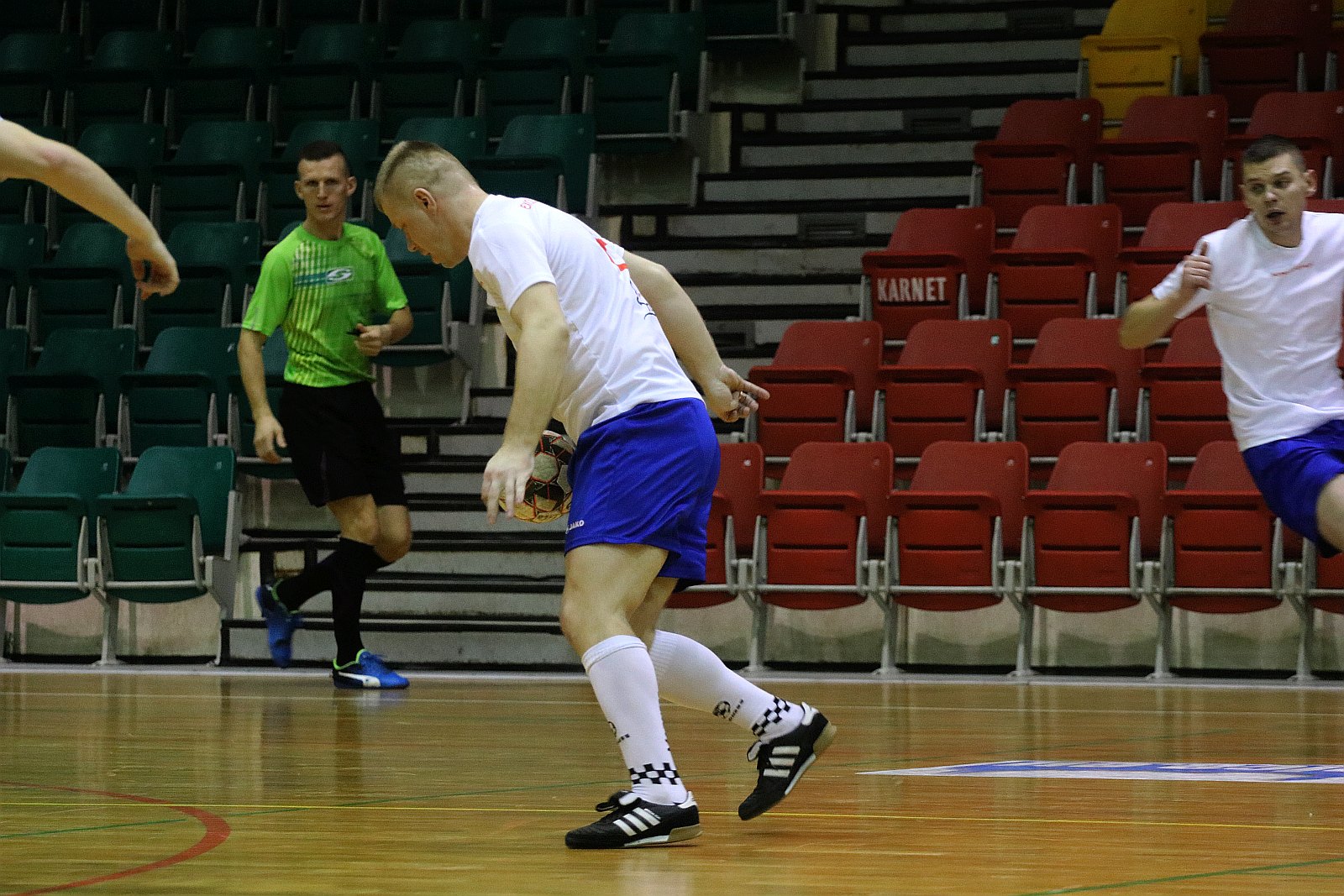 2. Legnicka Liga Halowa: Sariv kontynuuje zwycięską serię