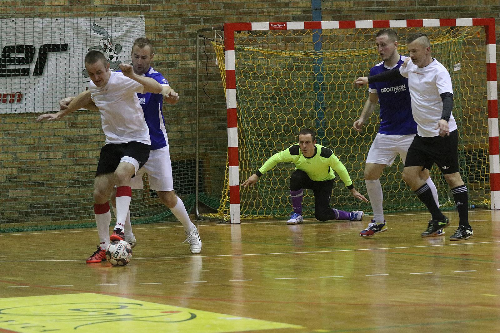 2. Legnicka Liga Halowa: Sariv kontynuuje zwycięską serię