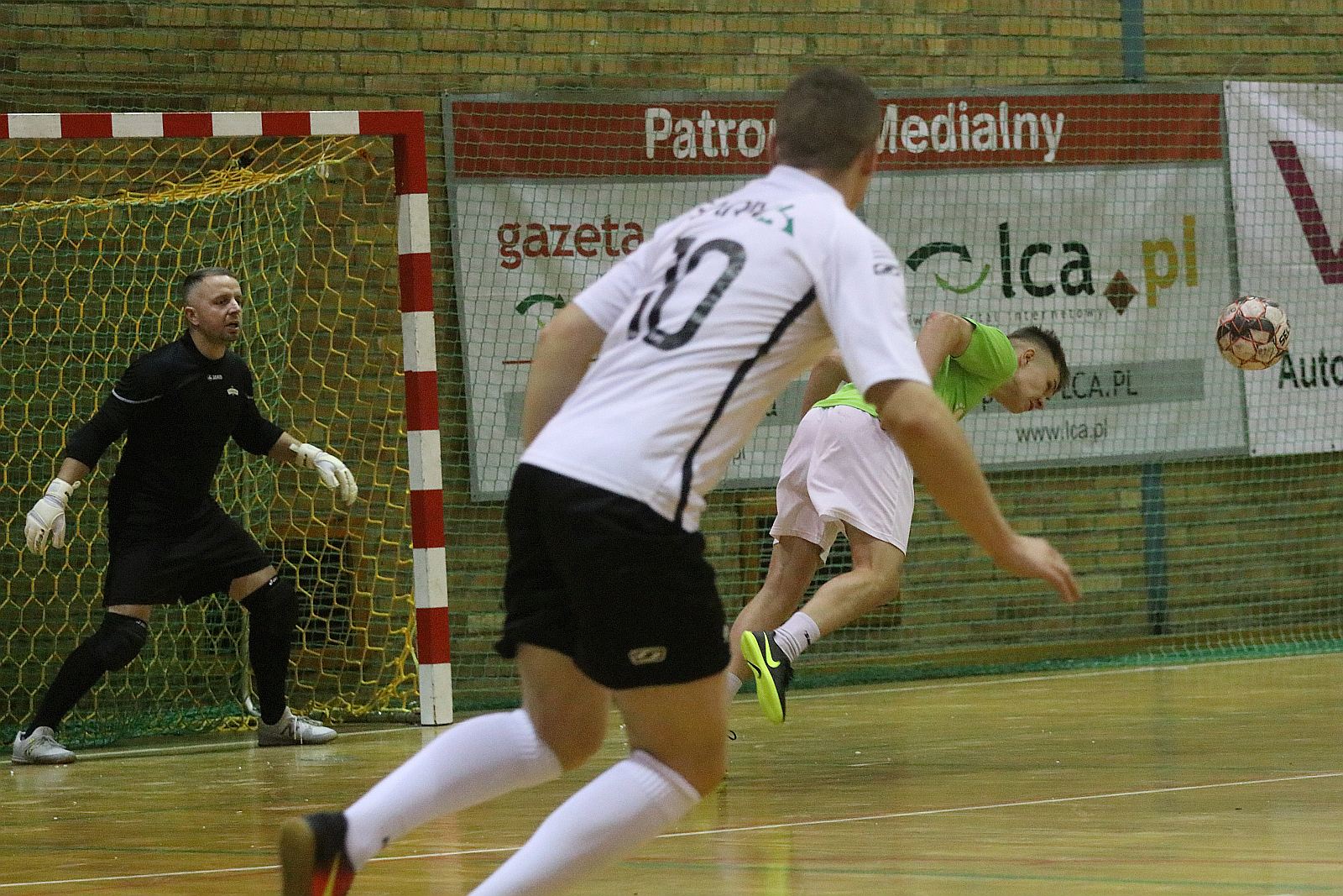 2. Legnicka Liga Halowa: Sariv kontynuuje zwycięską serię