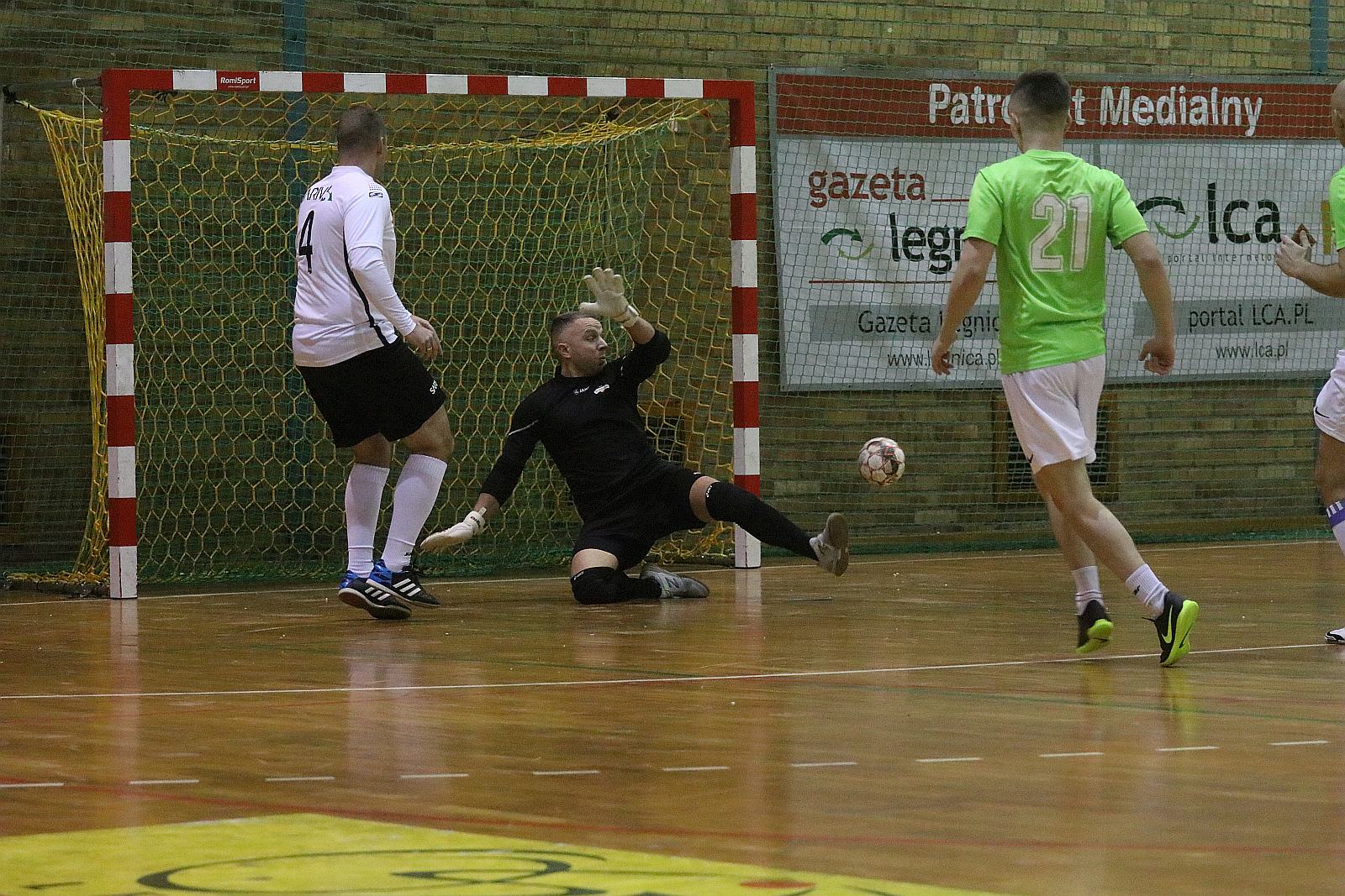 2. Legnicka Liga Halowa: Sariv kontynuuje zwycięską serię