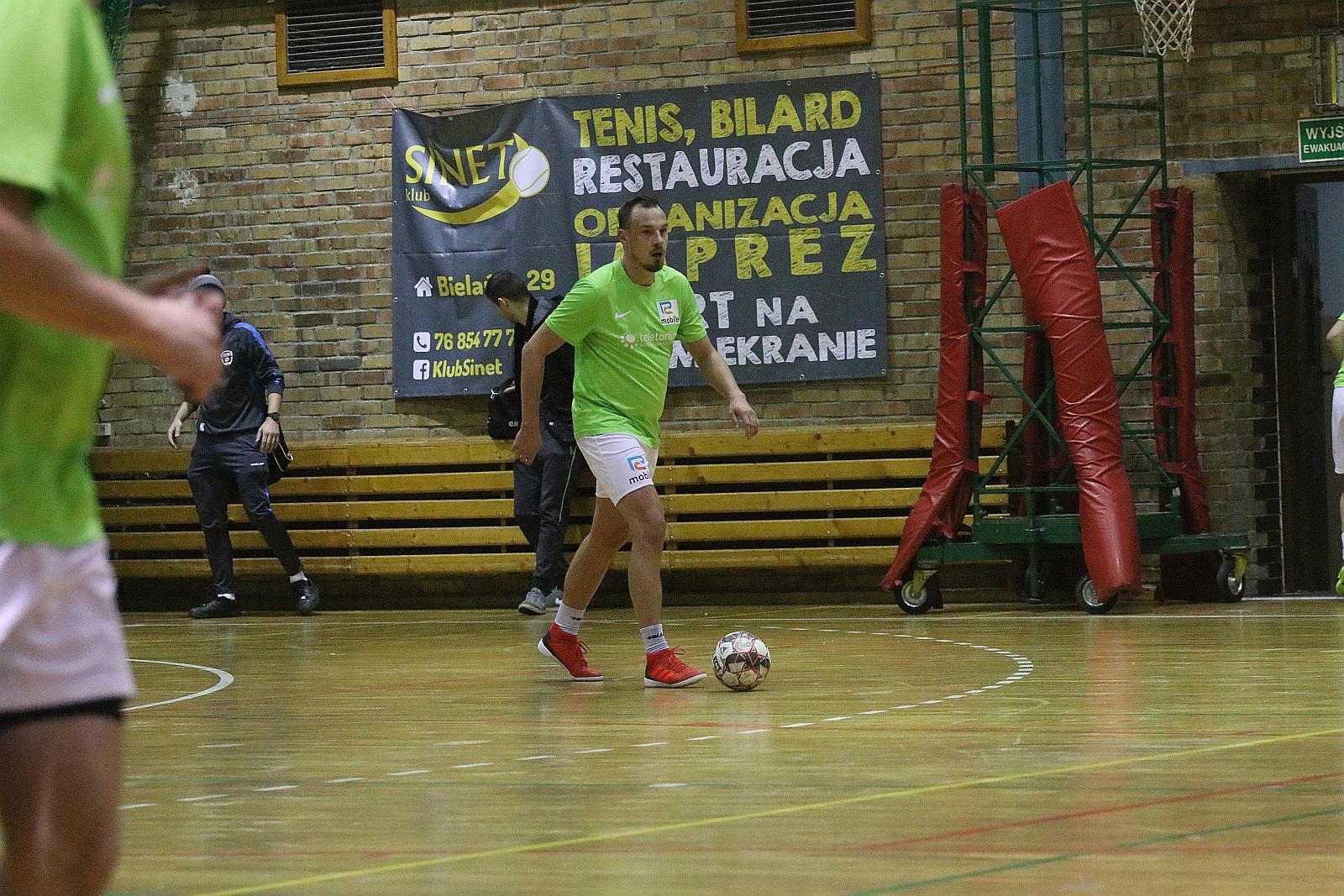 2. Legnicka Liga Halowa: Sariv kontynuuje zwycięską serię