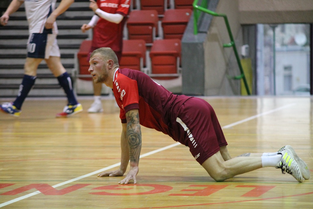 2. Legnicka Liga Halowa: Sariv kontynuuje zwycięską serię