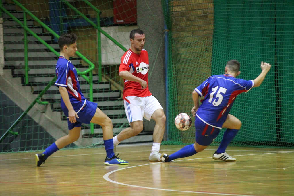 2. Legnicka Liga Halowa: Sariv kontynuuje zwycięską serię