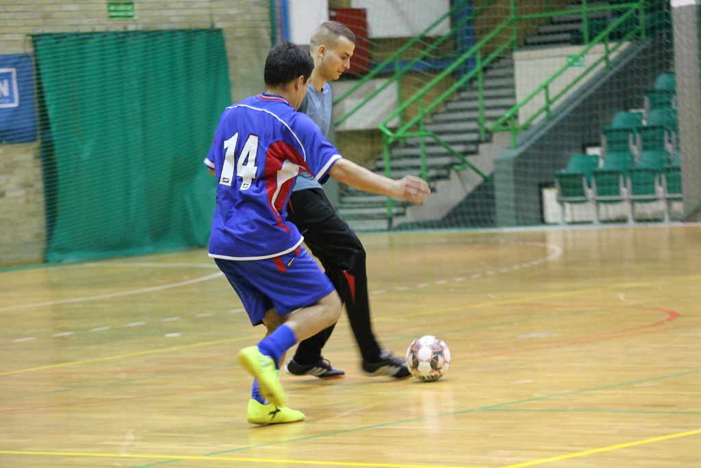 2. Legnicka Liga Halowa: Sariv kontynuuje zwycięską serię